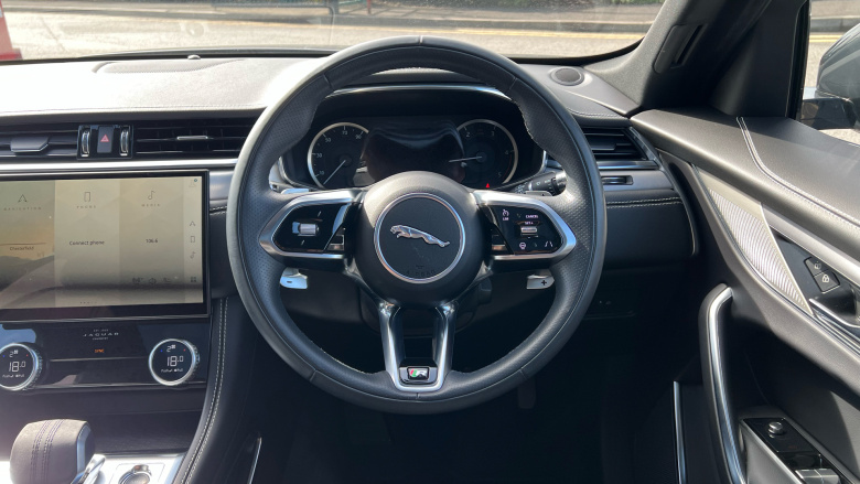 Jaguar F-Pace 2.0 D200 R-Dynamic S 5dr Auto AWD Diesel Estate